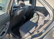 Toyota Yaris Cross 12