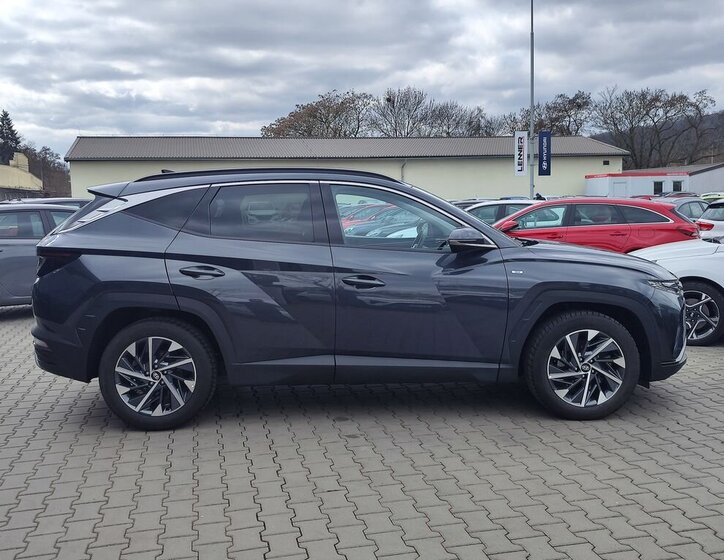 Hyundai Tucson SUV / Terénní 1,6 l 110 kw