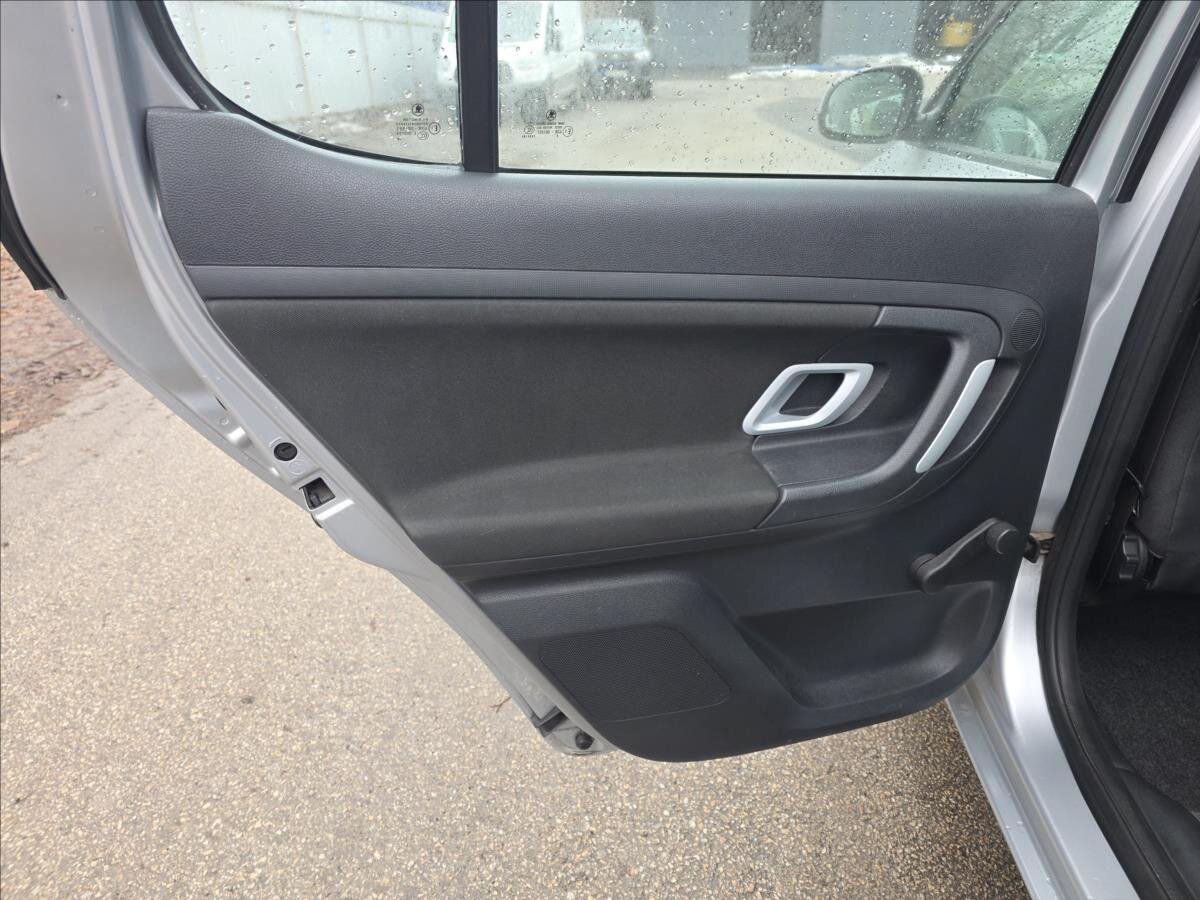 Škoda Fabia Hatchback 1,2 l 44 kw