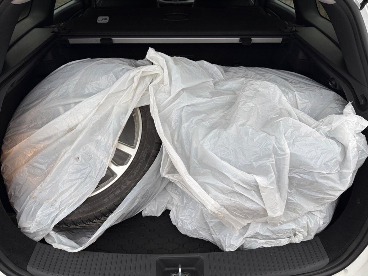 Hyundai i30 Kombi 1,4 l 103 kw