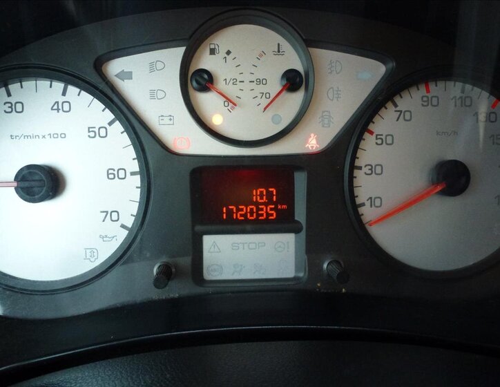 Peugeot Partner Tepee Kombi 1,6 l 68 kw