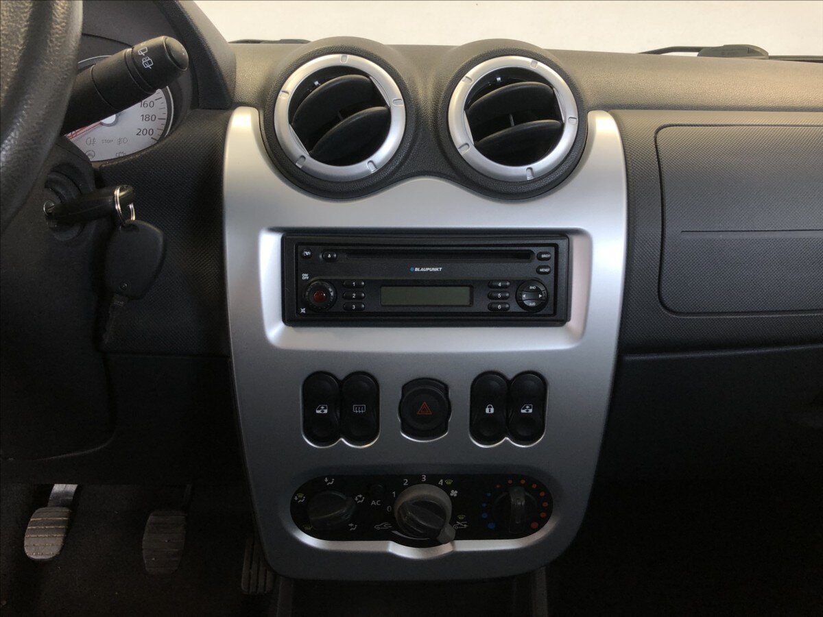 Dacia Sandero Hatchback 1,4 l 55 kw