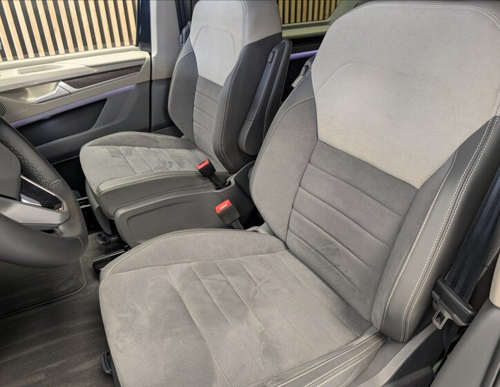 Volkswagen Multivan VAN / Minibus 0,0 180 kw