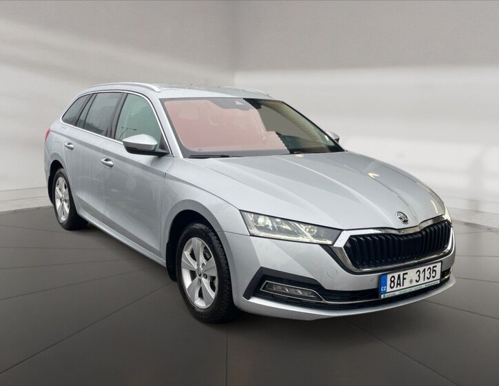 Škoda Octavia 1