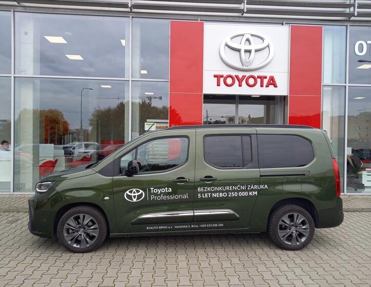 Toyota ProAce City Verso MPV 1,5 l 96 kw