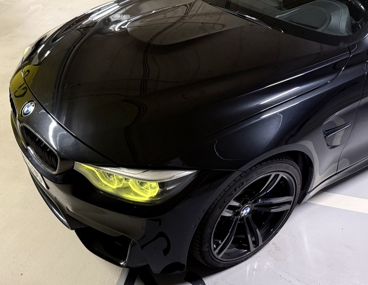 BMW M4 4