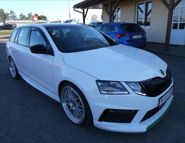 Škoda Octavia Kombi 2,0 l 169 kw