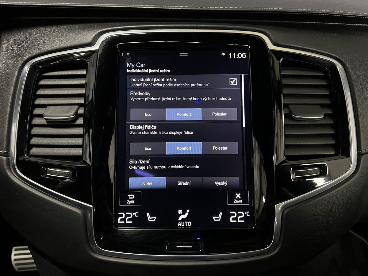 Volvo XC90 SUV / Terénní 2,0 l 177 kw