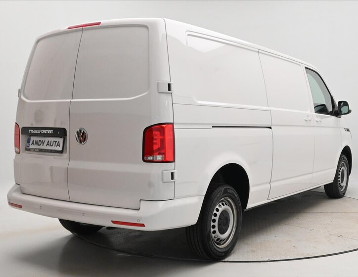 Volkswagen Transporter Skříň 2,0 l 110 kw