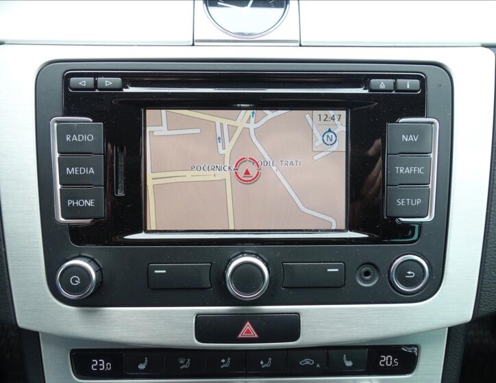 Volkswagen Passat Kombi 2,0 l 130 kw