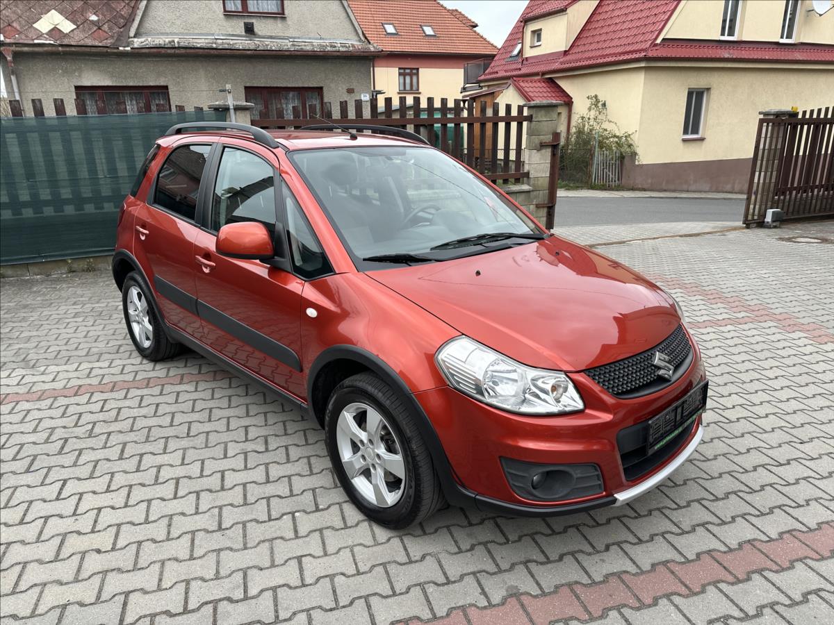Suzuki SX4