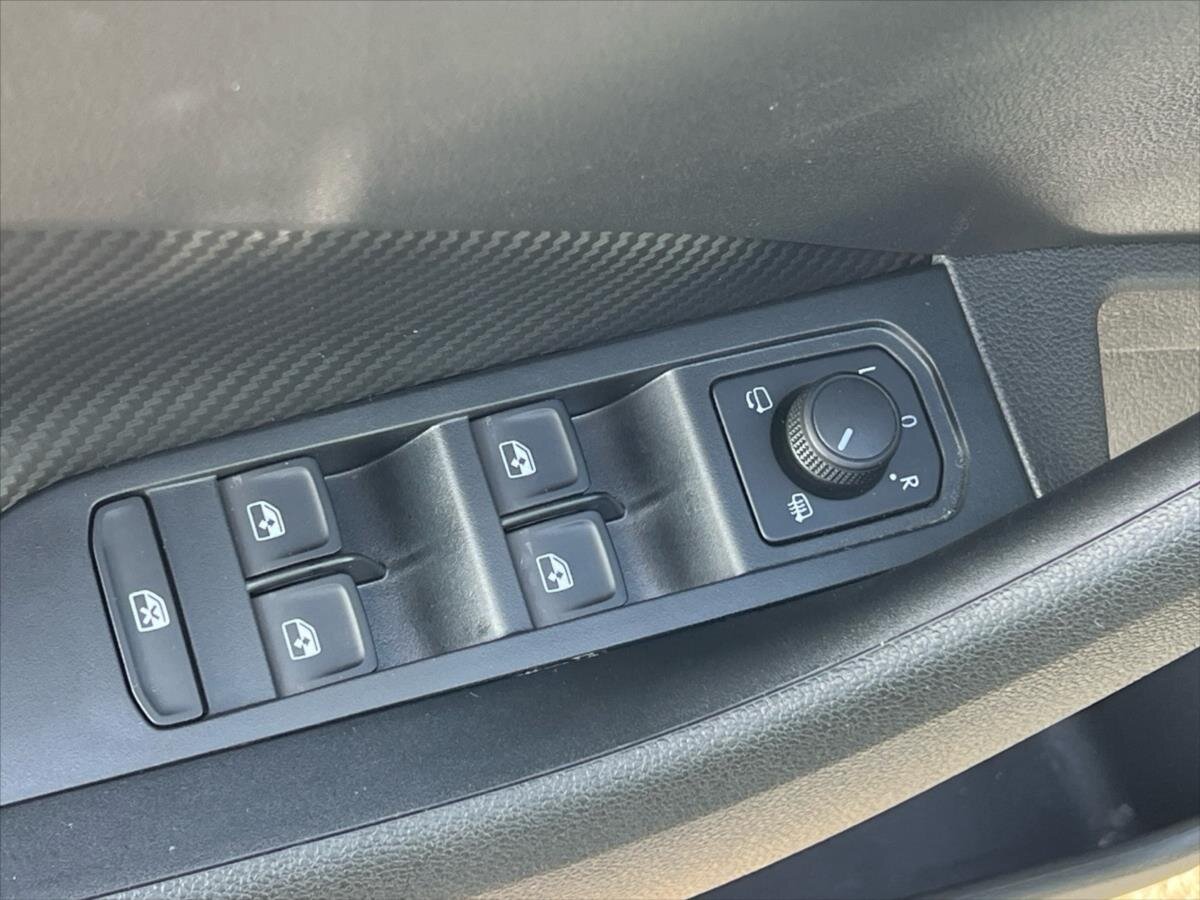 Škoda Kamiq Hatchback 999,0 85 kw