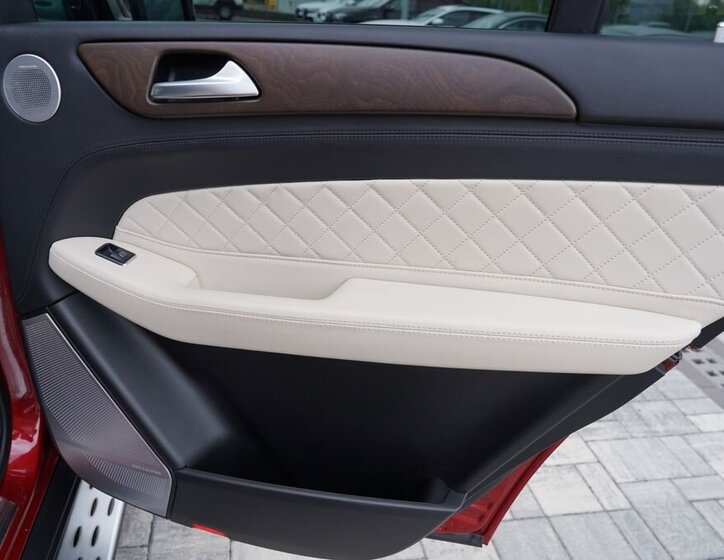 Mercedes-Benz GLS 23