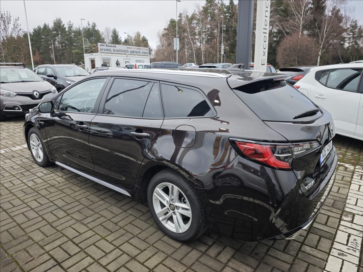 Suzuki Swace Kombi 1,8 l 72 kw