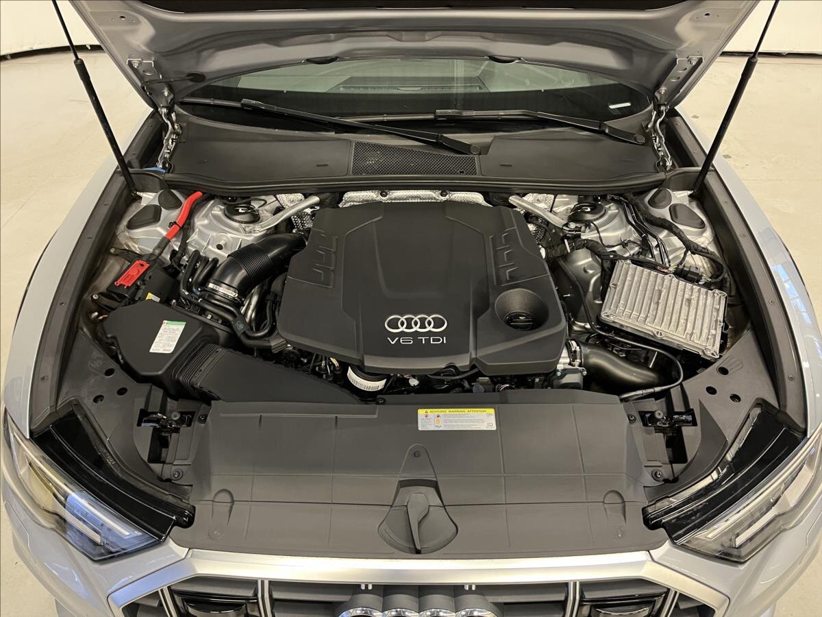 Audi A6 Allroad Kombi 3,0 l 210 kw