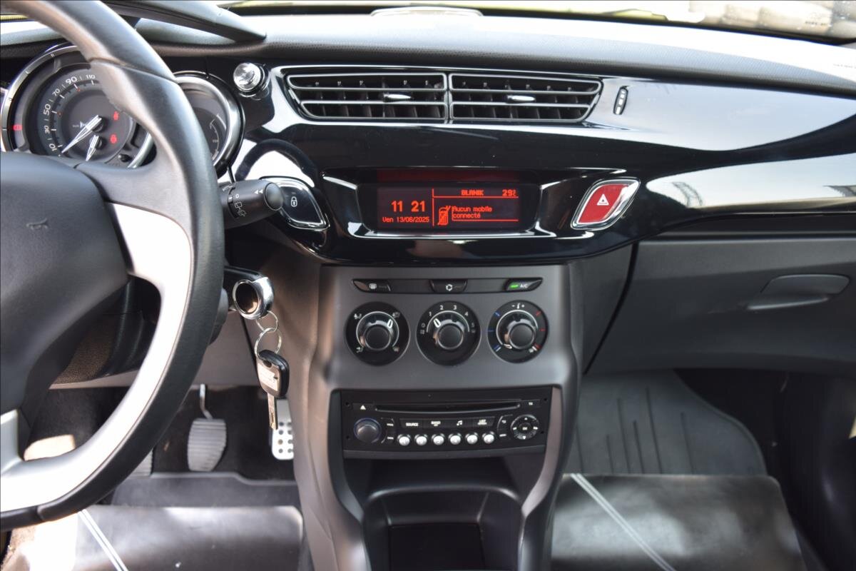 Citroën DS3 Hatchback 1,2 l 60 kw