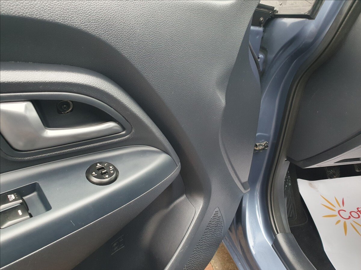 KIA Rio Hatchback 1,2 l 61 kw