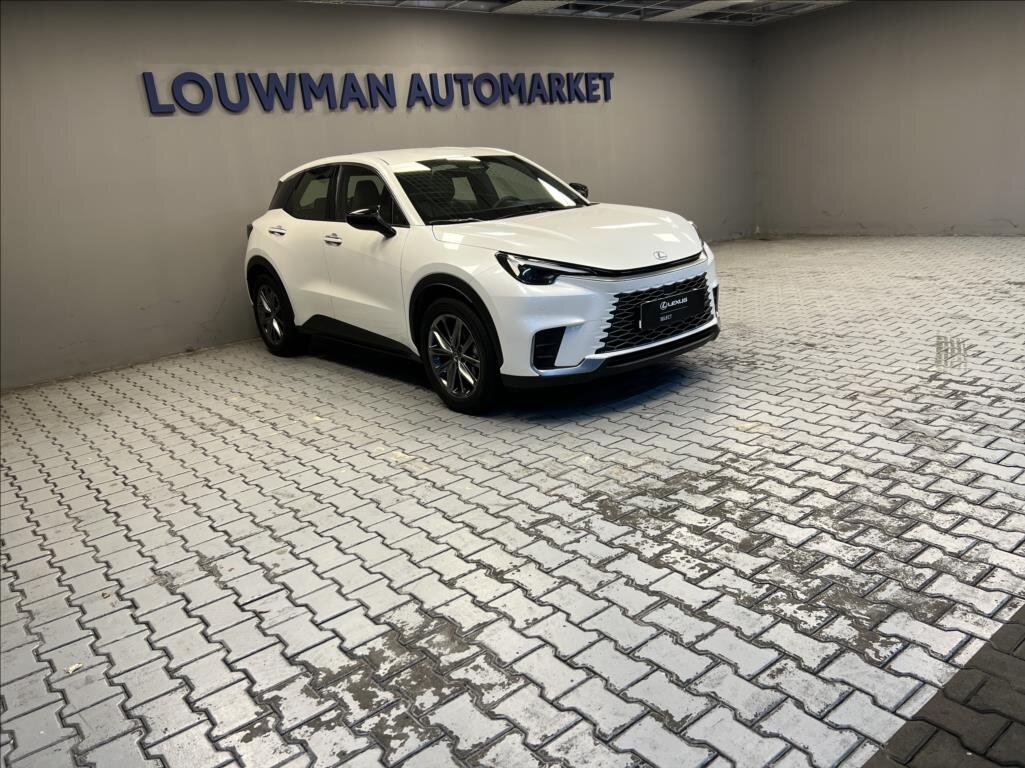 Lexus LBX SUV 1,5 l 100 kw