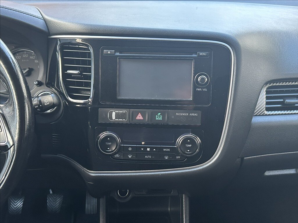 Mitsubishi Outlander SUV / Terénní 2,3 l 110 kw