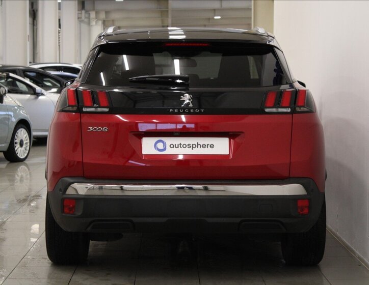 Peugeot 3008 SUV / Terénní 1,2 l 96 kw