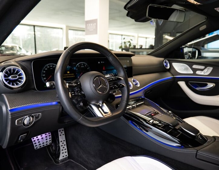 Mercedes-Benz AMG GT Sedan / Limuzína 4,0 l 588 kw
