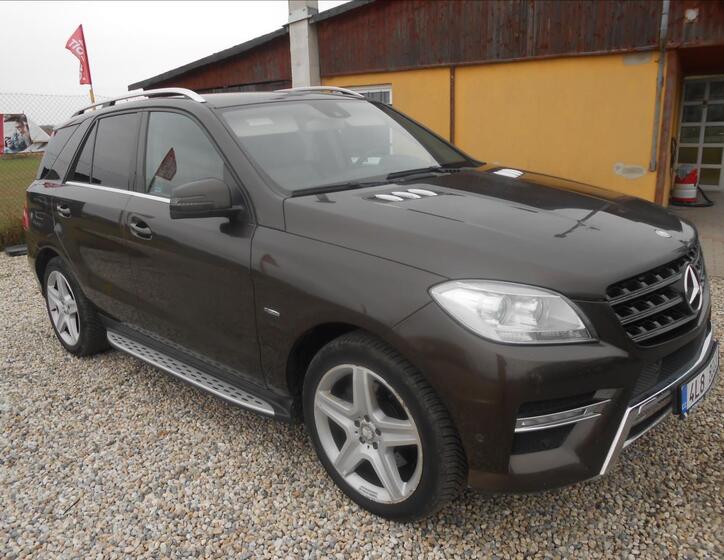 Mercedes-Benz Třídy M 3