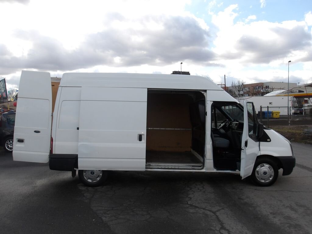 Ford Transit Skříň 2,2 l 74 kw