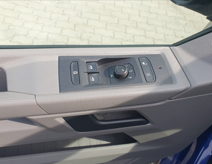 Volkswagen Transporter Ostatní 2,0 l 110 kw