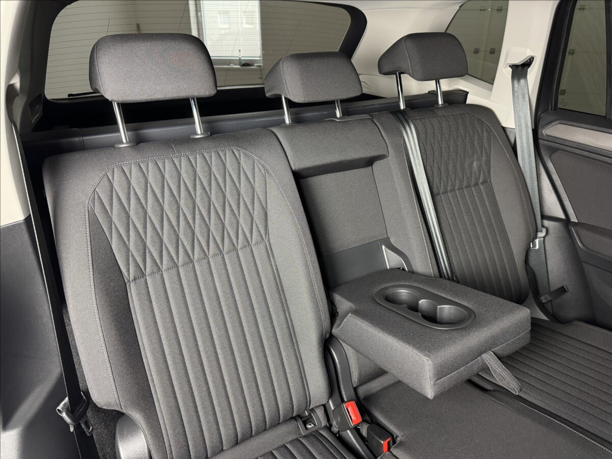 Volkswagen Tiguan Allspace SUV / Terénní 1,5 l 110 kw