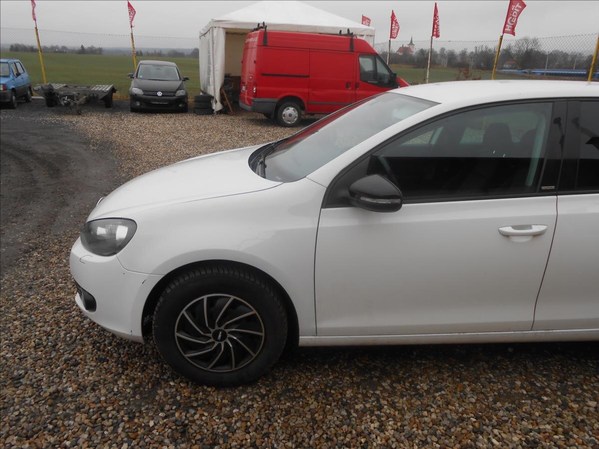 Volkswagen Golf Hatchback 1,2 l 63 kw