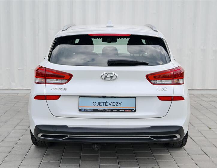 Hyundai i30 13
