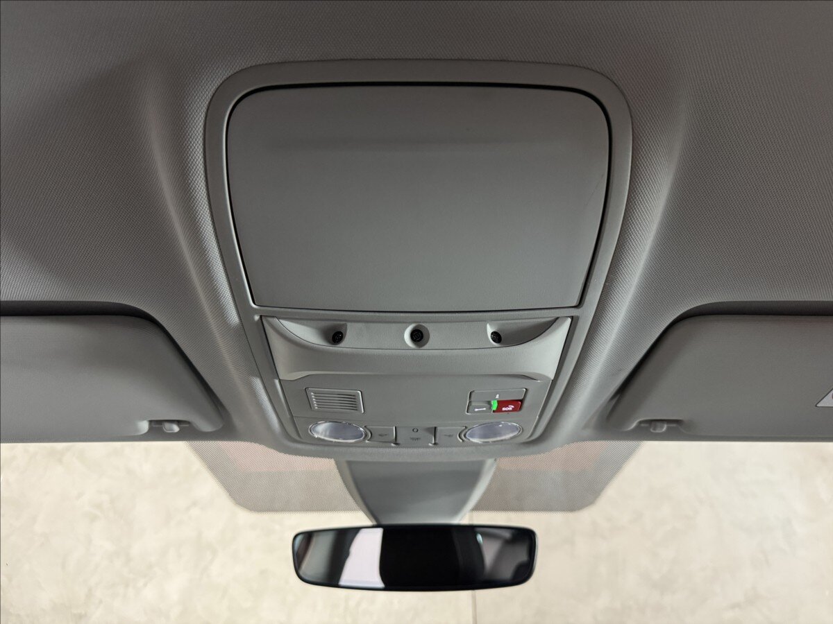 Škoda Karoq SUV / Terénní 2,0 l 85 kw