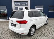 Volkswagen Touran 4