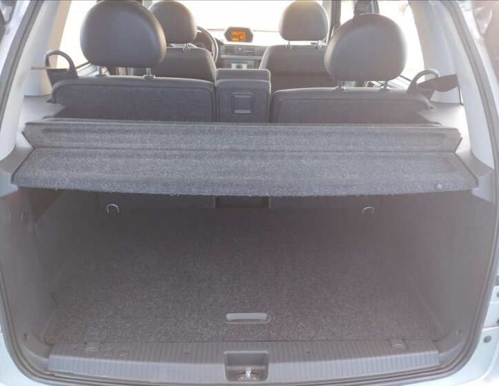 Opel Meriva MPV 1,4 l 66 kw