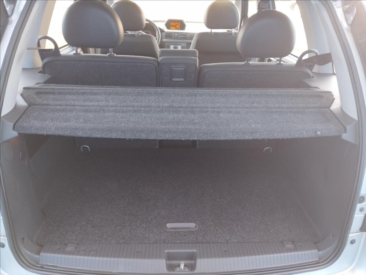 Opel Meriva MPV 1,4 l 66 kw