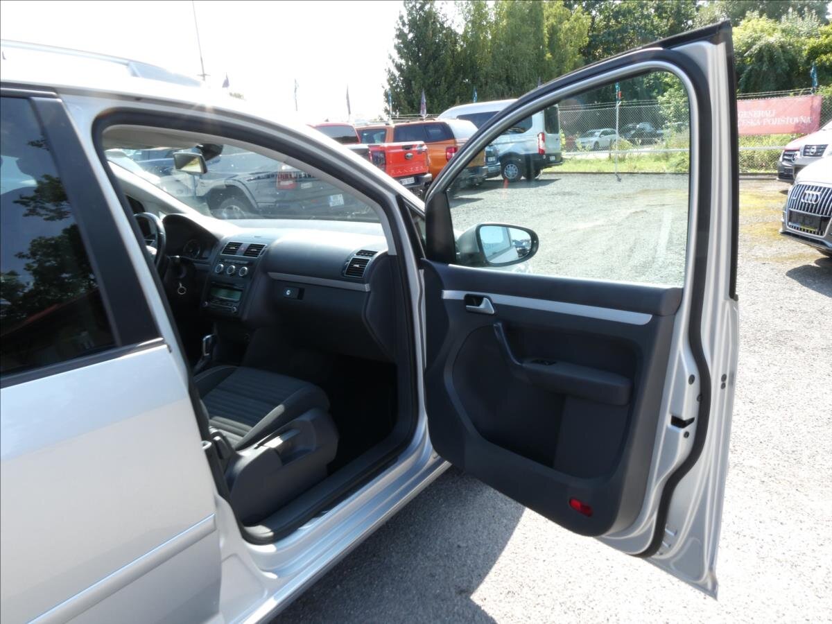 Volkswagen Touran MPV 1,4 l 103 kw