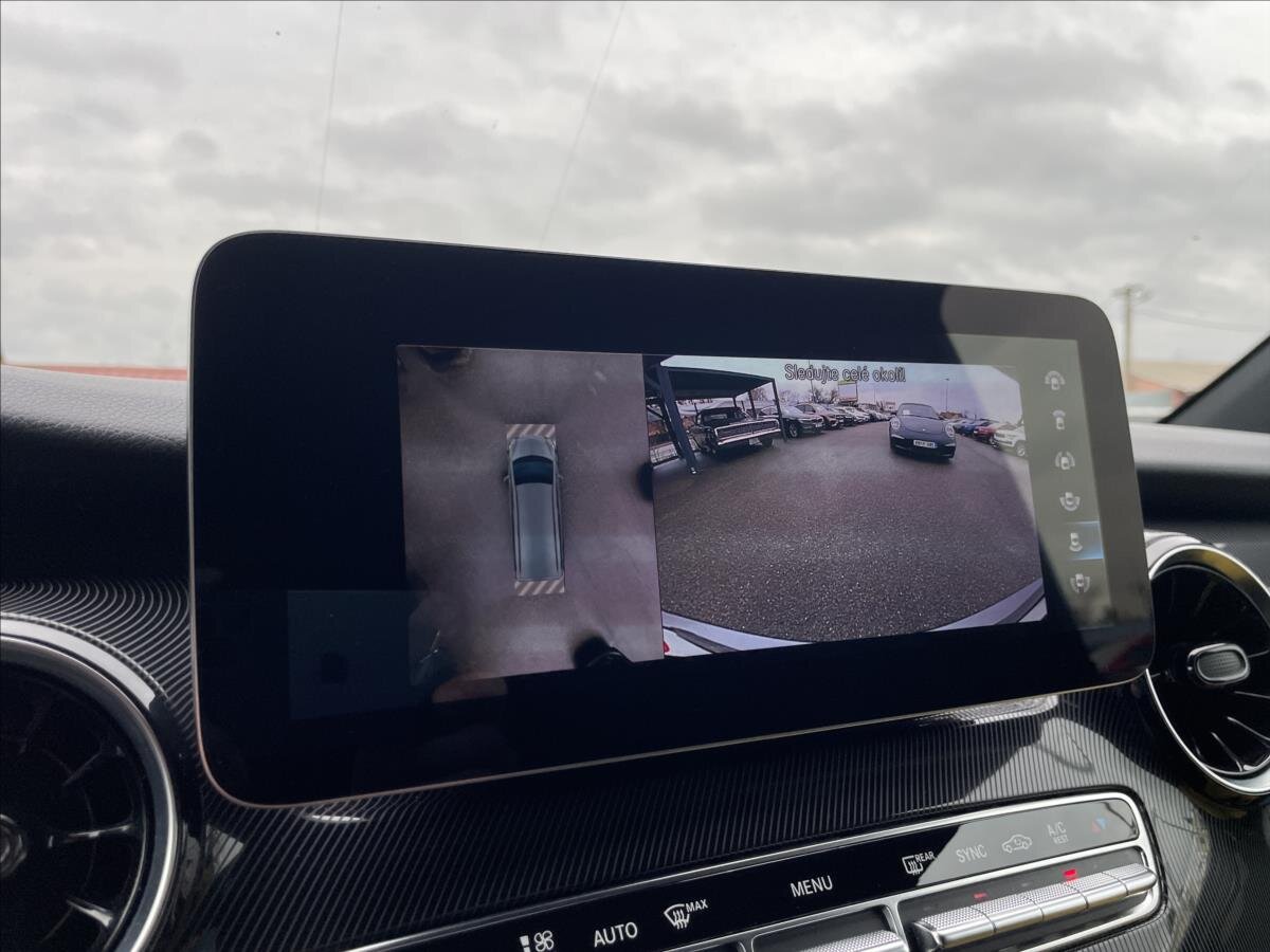 Mercedes-Benz Třídy V MPV 2,0 l 174 kw