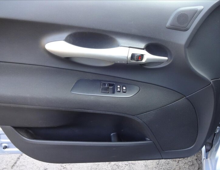 Toyota Auris Hatchback 1,3 l 74 kw