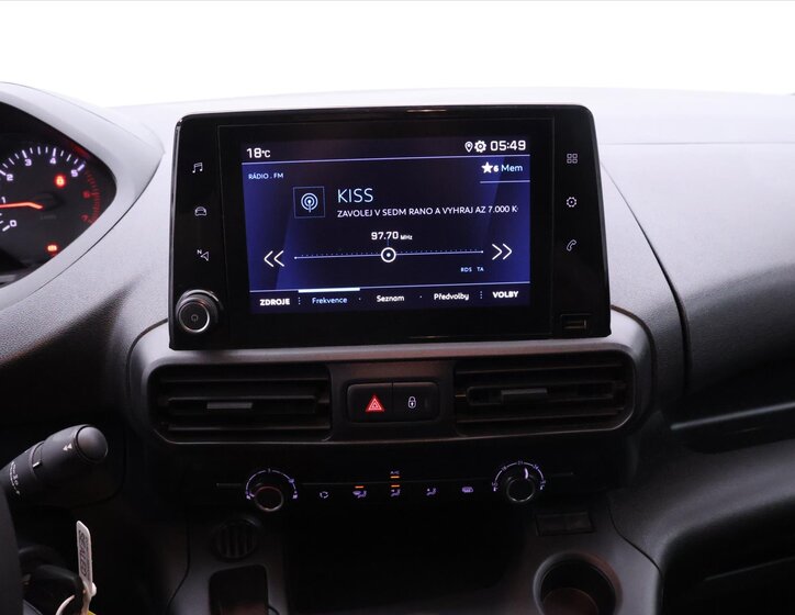 Peugeot Partner Ostatní 1,5 l 75 kw