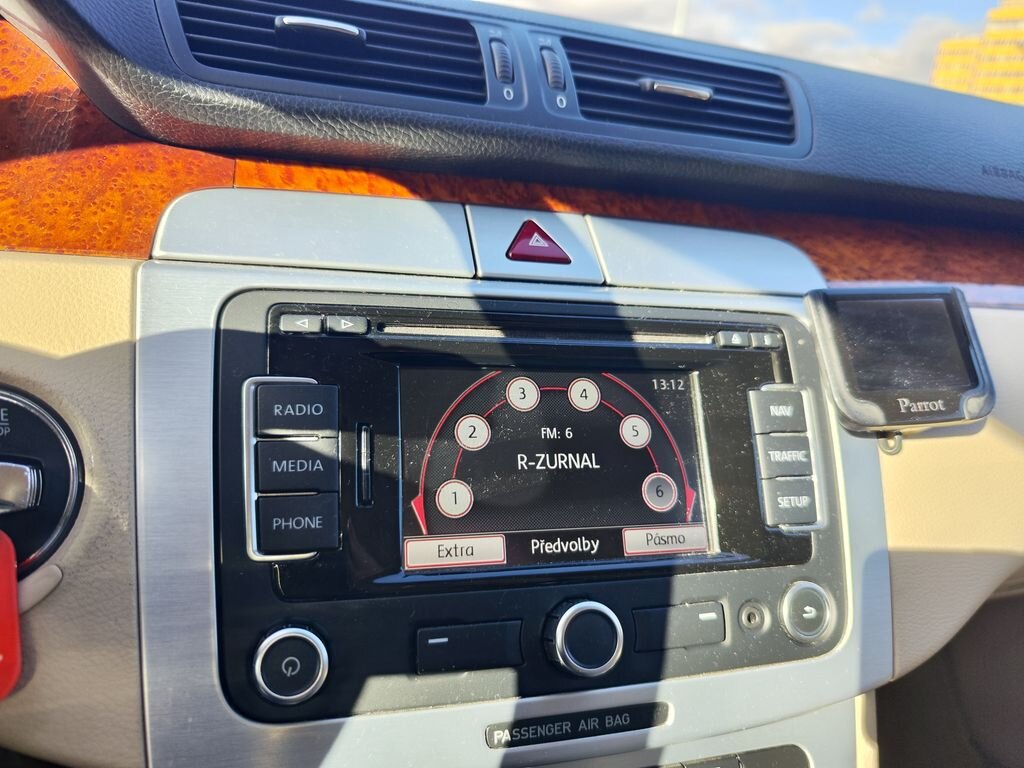 Volkswagen Passat Kombi 2,0 l 103 kw