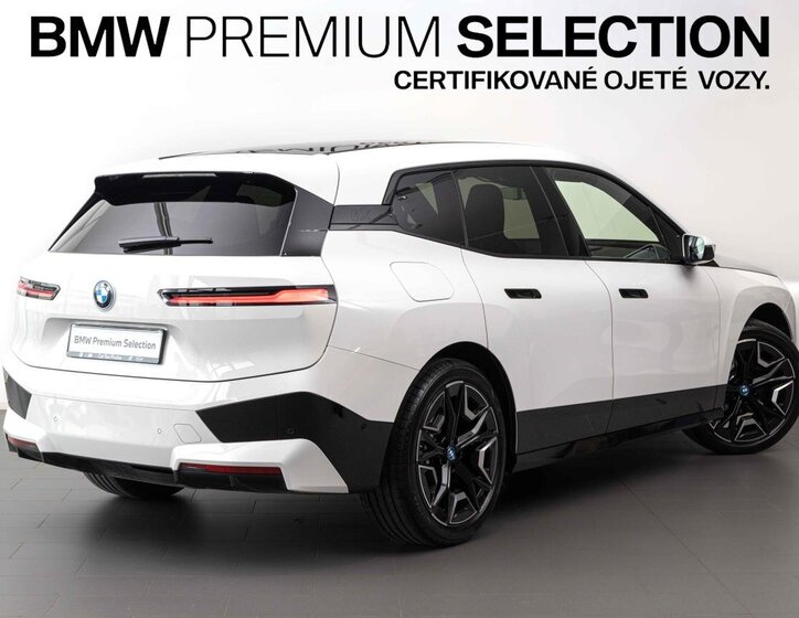 BMW iX SUV 0,0 240 kw