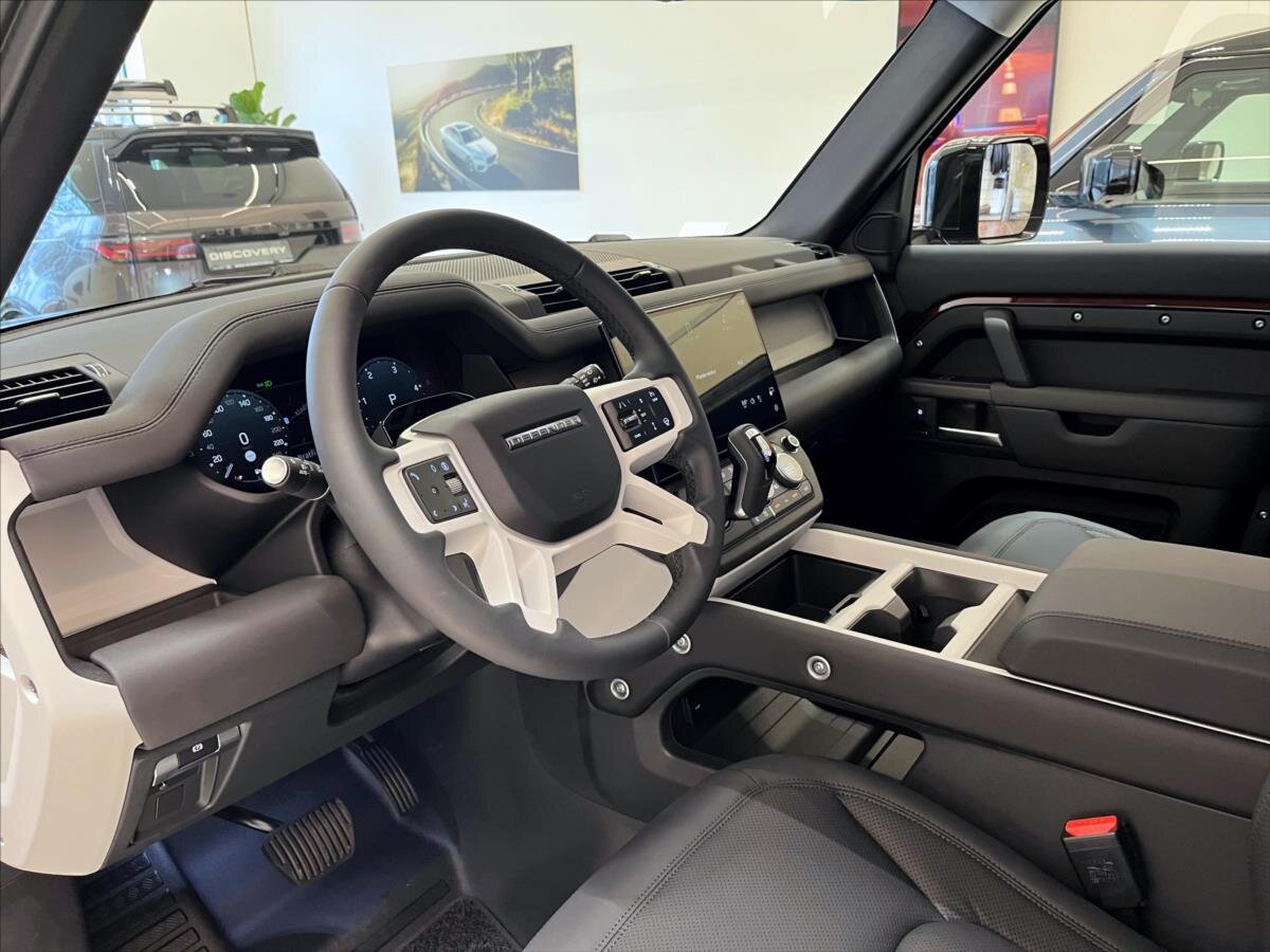 Land Rover Defender SUV / Terénní 3,0 l 257 kw