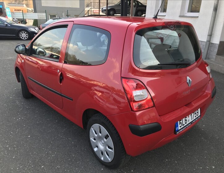 Renault Twingo Hatchback 1,1 l 43 kw