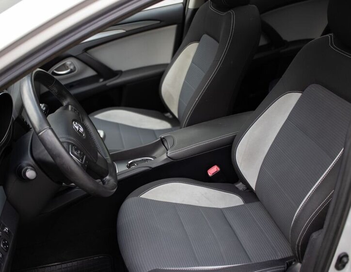 Toyota Avensis Kombi 1,6 l 82 kw