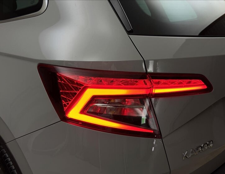 Škoda Karoq SUV / Terénní 2,0 l 110 kw
