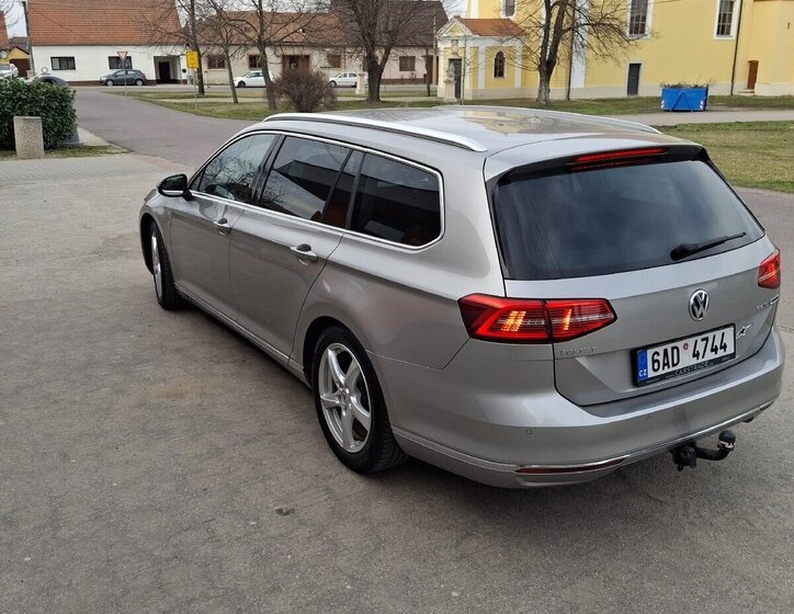 Volkswagen Passat Kombi 0,0 0