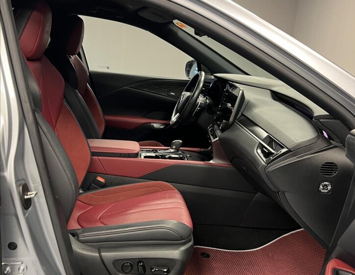 Lexus RX 500h SUV 2,4 l 273 kw