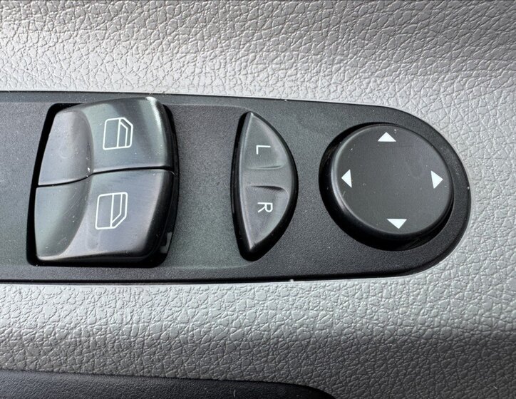 Volkswagen Crafter 29