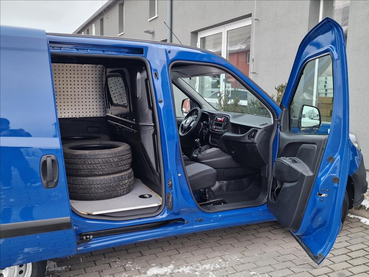 Fiat Dobló cargo Skříň 1,4 l 88 kw