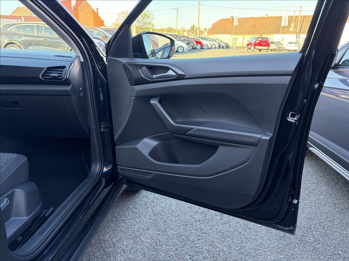 Volkswagen T-Cross Kombi 999,0 81 kw